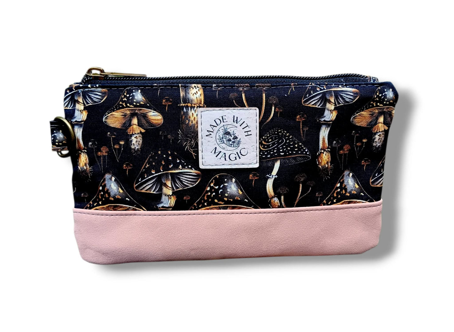 My Favorite Wristlet- PDF Sewing Pattern
