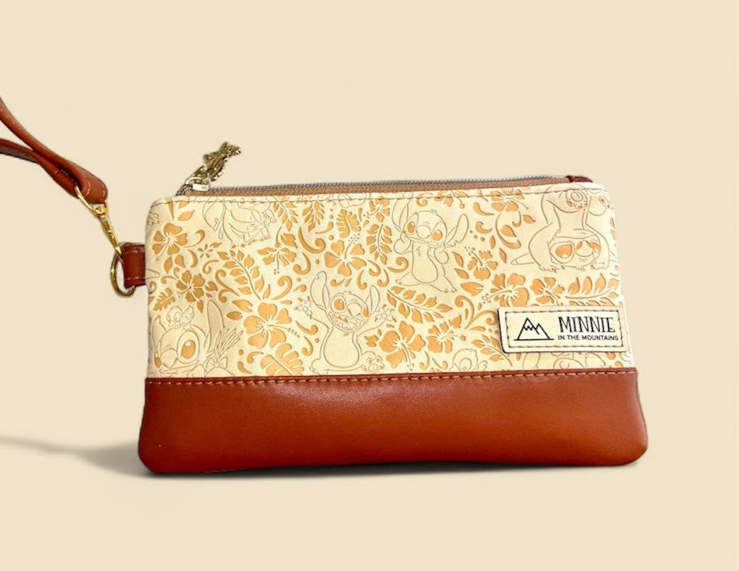 My Favorite Wristlet- PDF Sewing Pattern