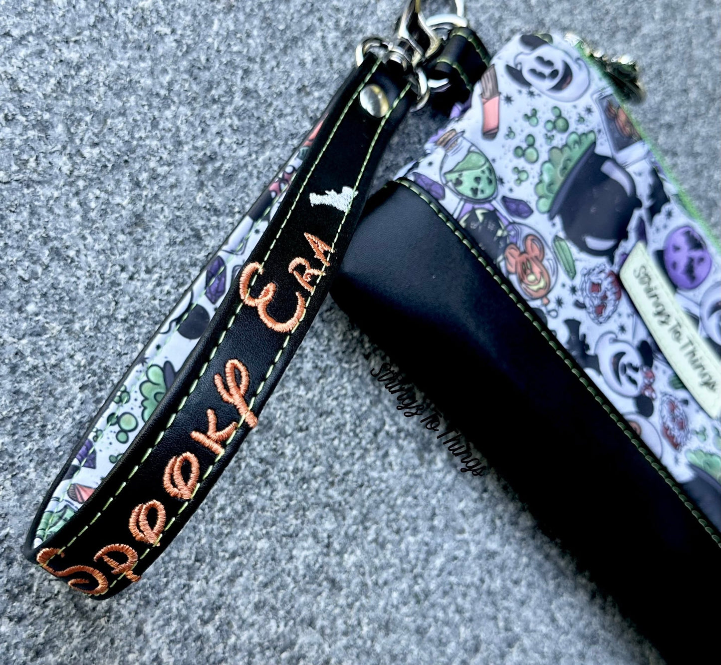 My Favorite Wristlet- PDF Sewing Pattern