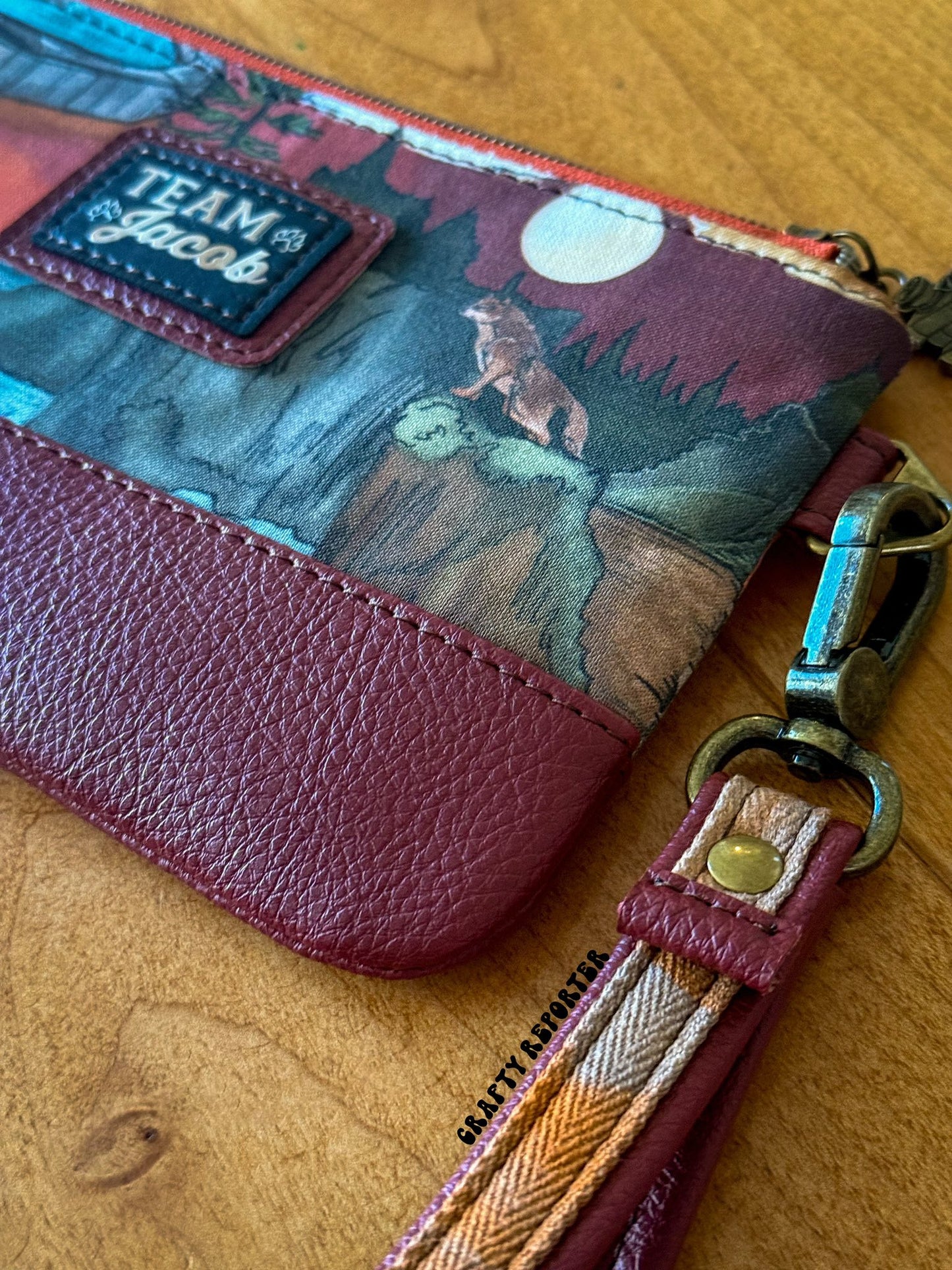 My Favorite Wristlet- PDF Sewing Pattern