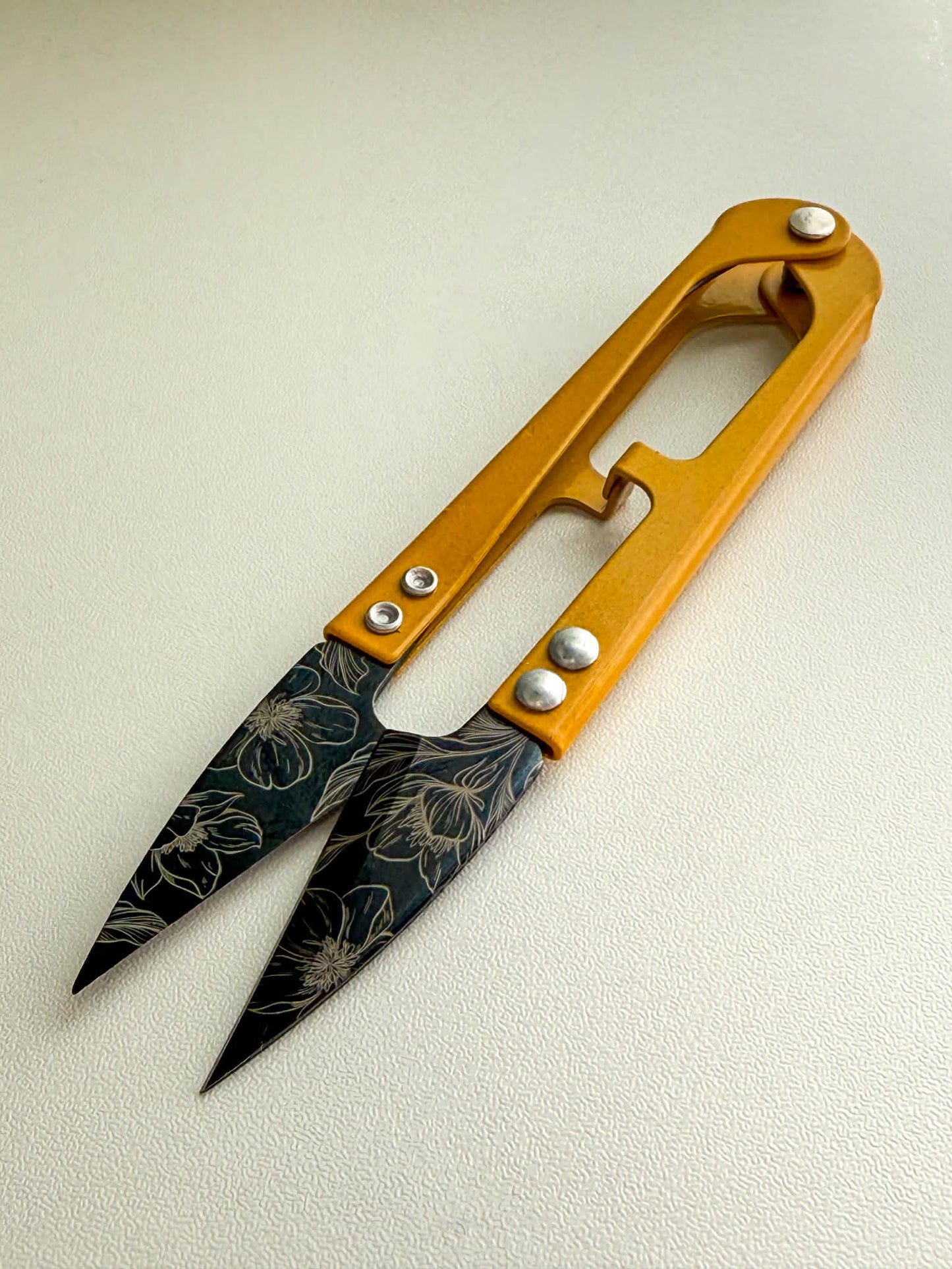 Floral Thread Snips - Limited Edition