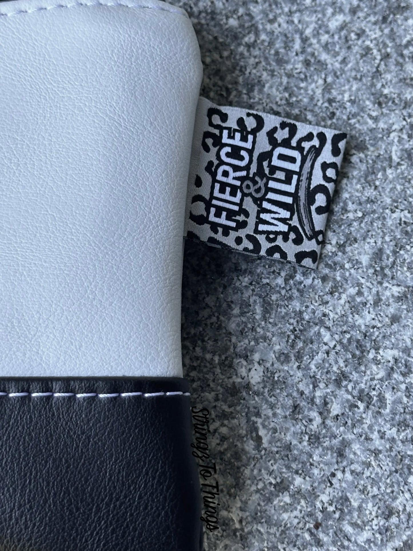My Favorite Wristlet- PDF Sewing Pattern