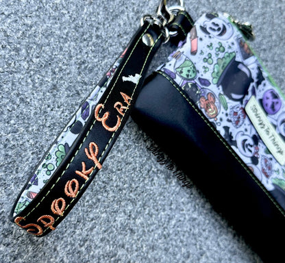 My Favorite Wristlet- PDF Sewing Pattern