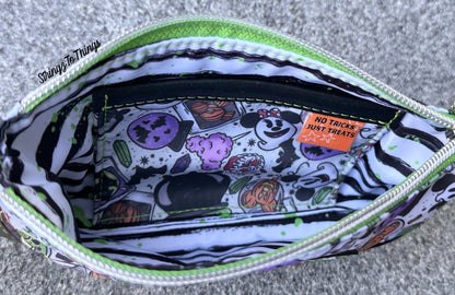 My Favorite Wristlet- PDF Sewing Pattern
