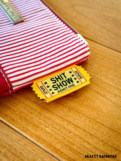 My Favorite Wristlet- PDF Sewing Pattern