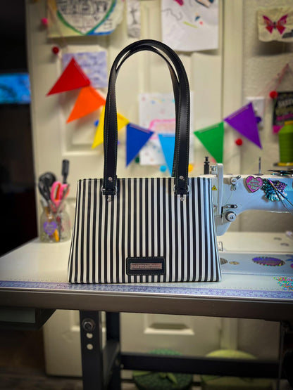 The FUNdamental Tote- PDF Sewing Pattern