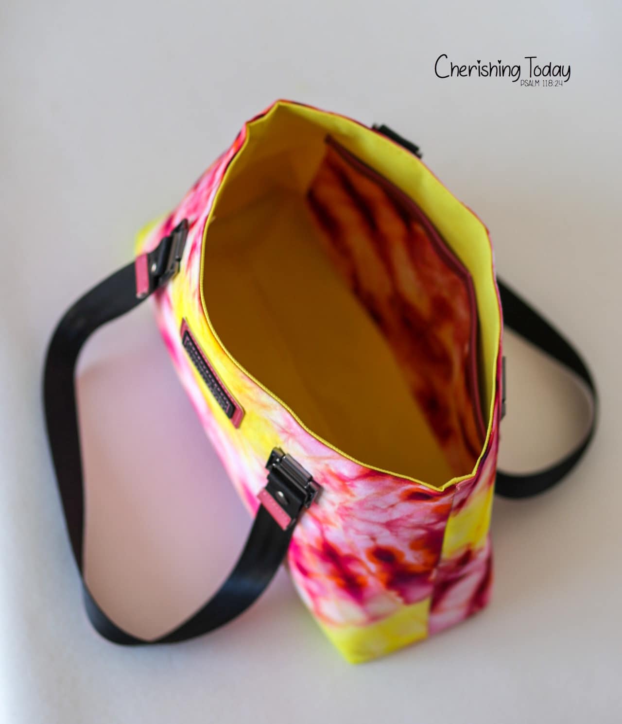 The FUNdamental Tote- PDF Sewing Pattern
